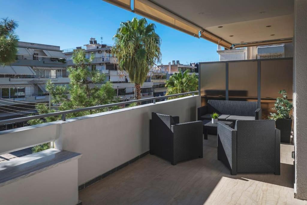 Beautiful Apt In Glyfada Center, Papandreou Street Athén Kültér fotó